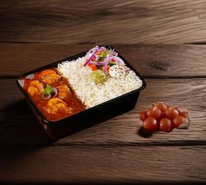 White rice with chicken curry