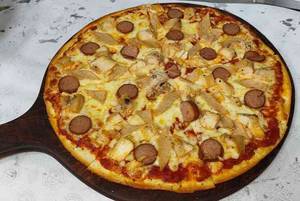 All Meat (Pizza)