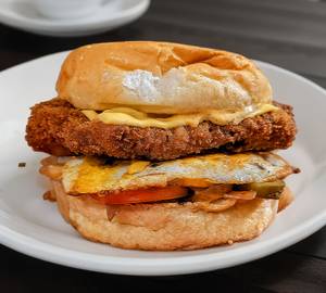 Fried Chicken Supreme Cheeseburger