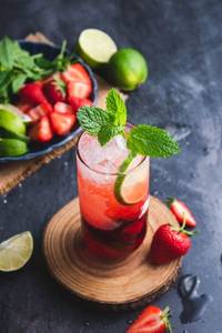 Strawberry Mojito