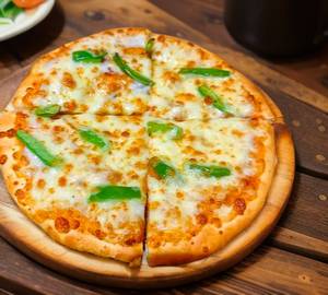 Special Capsicum Cheese Pizza