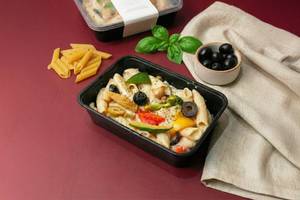 White Sauce Pasta