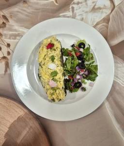 Sourdough Toastie With Scrambled Egg And Guacamole