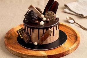 Chocolate Fantasy Royale Micro Barrel Cakes