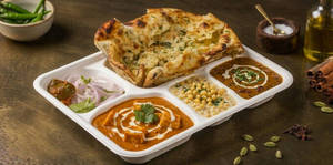 Allo Pyaz Chur Chur Naan Meal