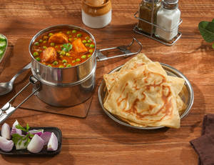 Aloo Matar - PARATHA Meal