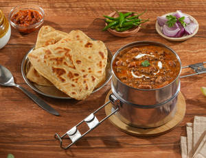 Dal Makhani - PARATHA Meal