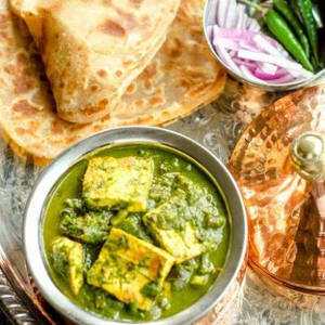 Palak Paneer Meal(roti 2pcs)