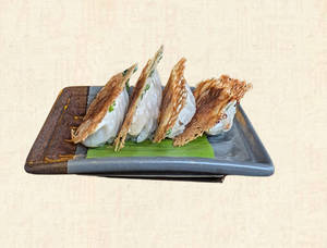 Chicken Celery Gyoza Dimsum