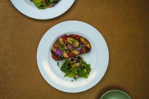 Beet Hummus & Grilled Chicken Toast