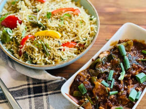 Thai Basil Fried Rice & Paneer Chili With Soft Drink