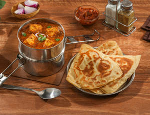 Paneer Tikka Curry - PARATHA Meal