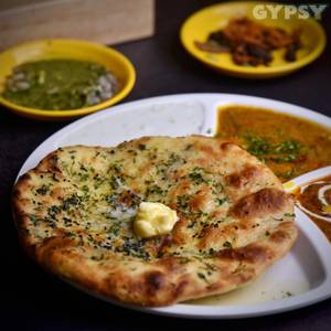 Stuffed Amritsari Aloo Kulcha Combo