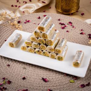 Kaju Roll Mishri