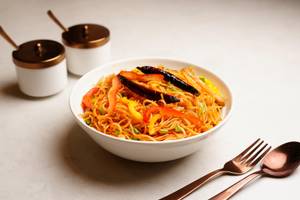 Veg Schezwan Noodles