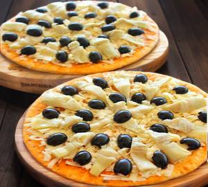 Cheese & black olive