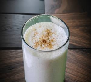 Elaichi Lassi