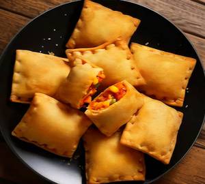Veg pizza pocket