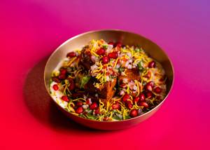 Khatti Meethi Aloo Chaat