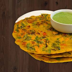 Besan Chilla ( 2 Pcs) With Ketchup