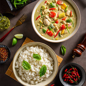 Thai Chicken Green Curry Bowl