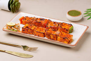 Achaari Paneer Tikka - Large
