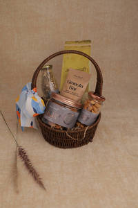 Healthy Wealthy Gift Hamper
