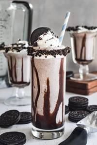 Oreo Shake