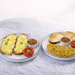 The Scrambled Egg + Indian Masala Omelette