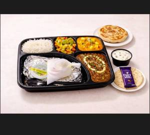 Renu Special Thali