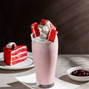 Red Velvet Cake Shake