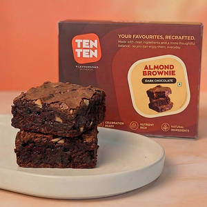 Signature Choco Almond Brownie (eggless