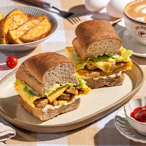 Smoked Chicken and Egg Sandwich