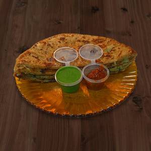 Gobhi Parantha With Chutney & Pickle