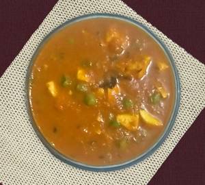 Matar Paneer