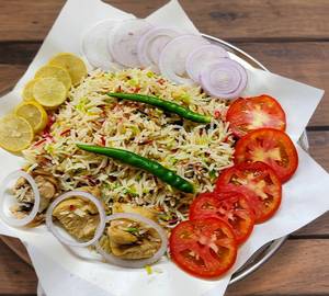 Muradabadi Chicken Biryani Haff Plate