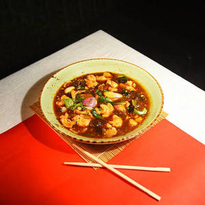 Chicken With Black Mushrooms In Chilli Oyster Sauce