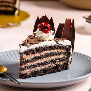 Blackforest Cake Slices [100g]