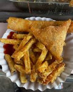 Veg Samosa( 6 Pcs) &French Fries