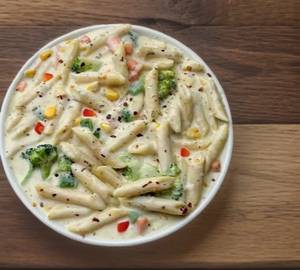 White Sauce Pasta
