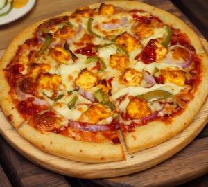 Paneer pepper pizza