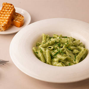 Pasta In Basil Pesto