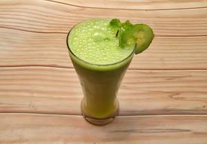 Detox Cucumber Lemonade
