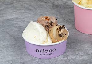 Cup Ice Cream Large (200 Gms) 3 Flavours