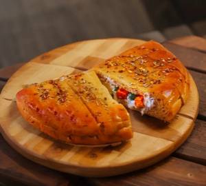Veg Stuffed Bread