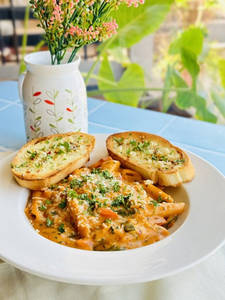 Pink Sauce Pasta