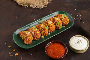 Cheese Corn Kurkure Momos (6 pcs)
