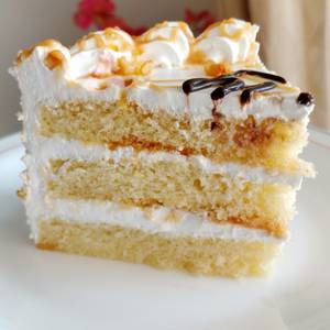 Butterscotch Butter Cream Cake [1 Piece]