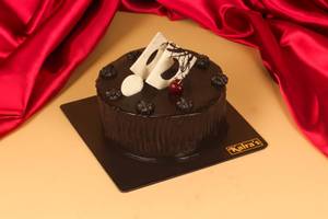 Eggless Truffle Cake