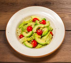 Avocado Quinoa And Tomato Salad